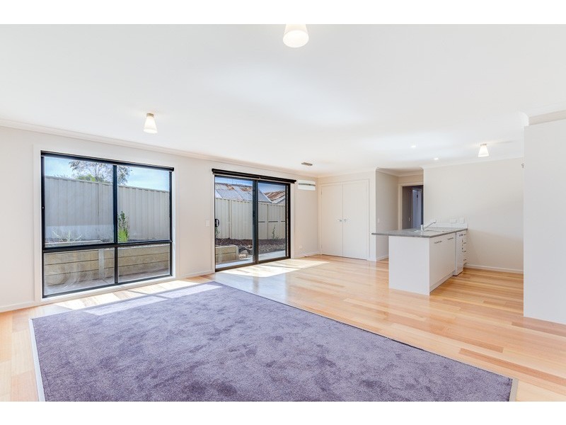 16A Daniel Street, Long Gully VIC 3550
