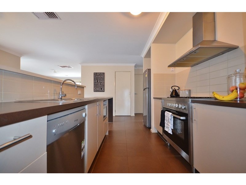 20 Klim Ave, Kangaroo Flat VIC 3555