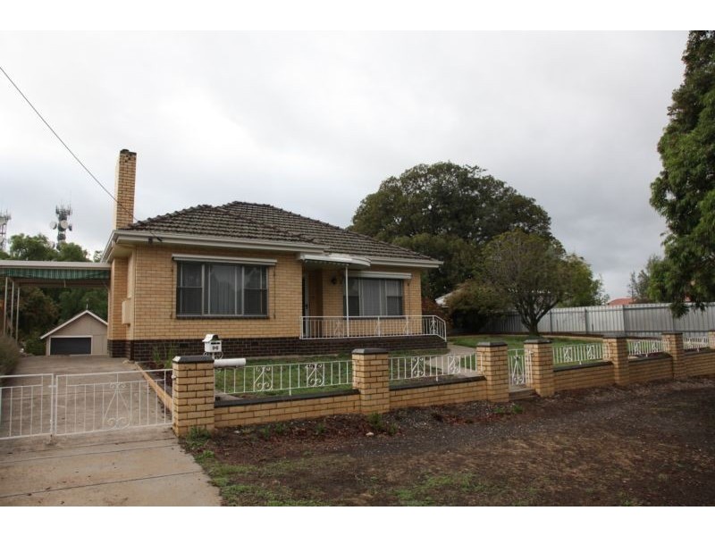 96 Booth Street, Golden Square VIC 3555
