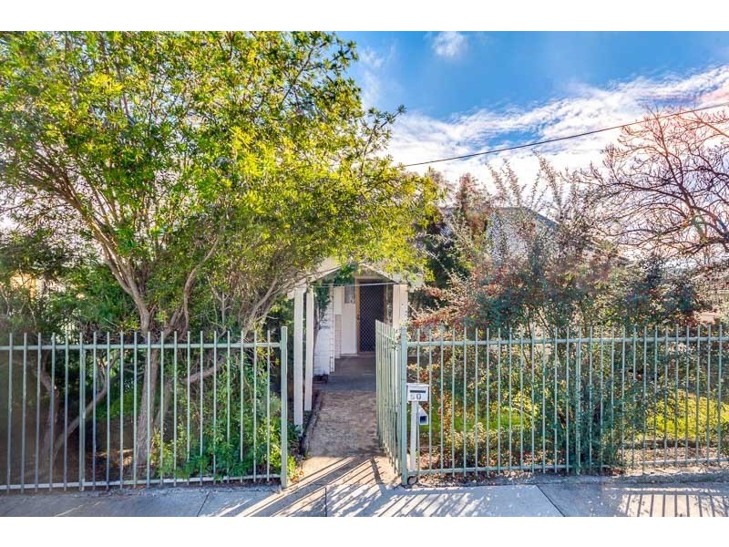 90 Somerville Street, Flora Hill VIC 3550