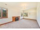 4 Wallace Ave, Flora Hill VIC 3550