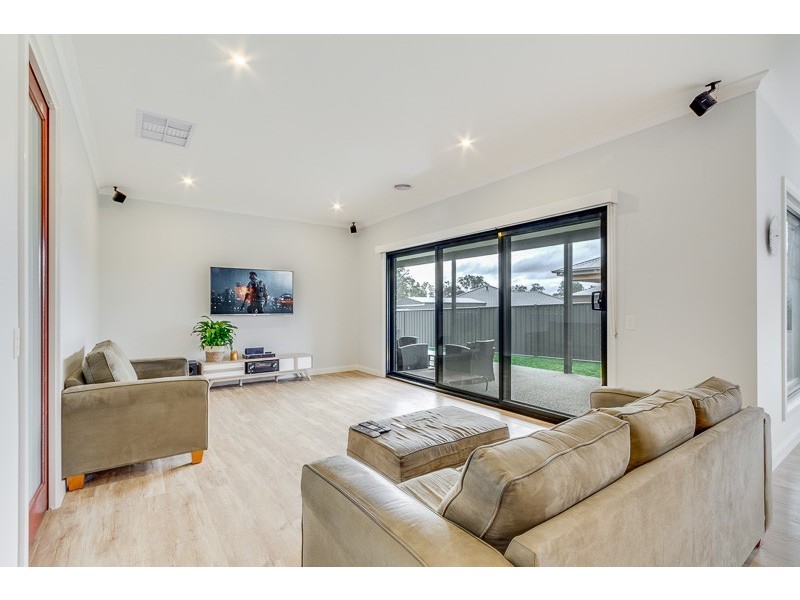 16 Coomoora Circuit, Strathfieldsaye VIC 3551