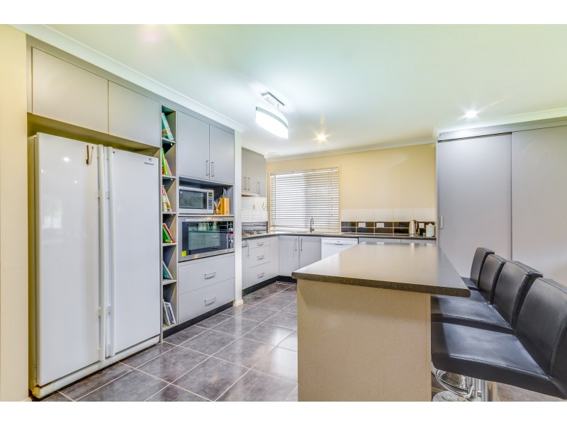 176 Sailors Gully Road, Eaglehawk VIC 3556