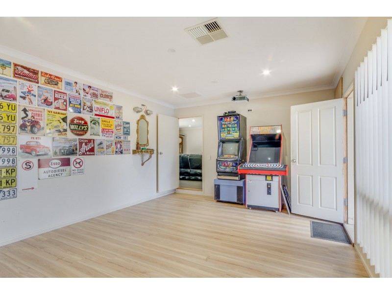 176 Sailors Gully Road, Eaglehawk VIC 3556