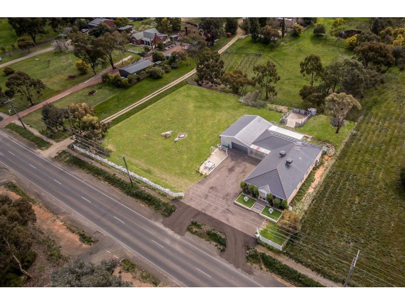 176 Sailors Gully Road, Eaglehawk VIC 3556