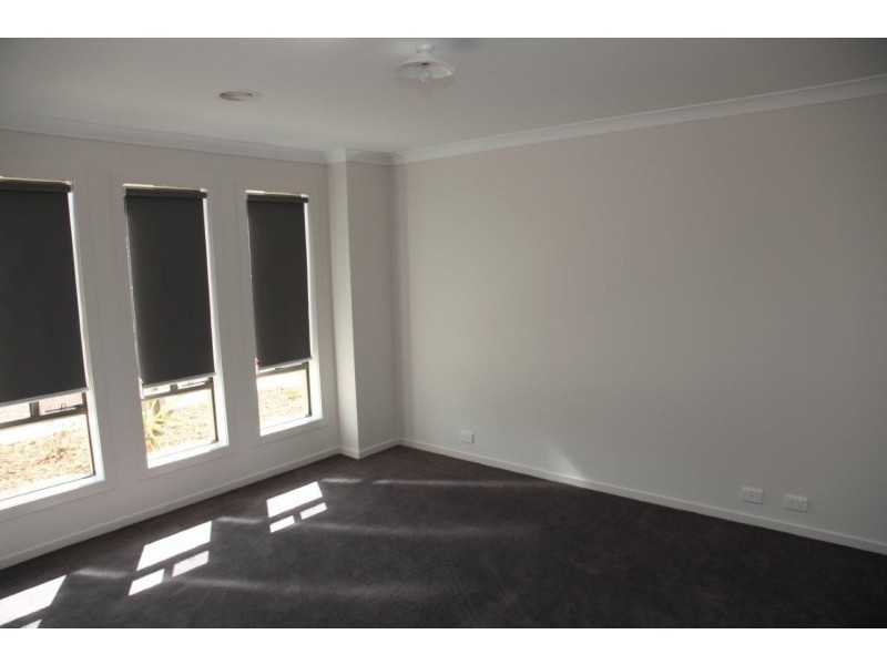 142 Ironstone Road, Ascot VIC 3551