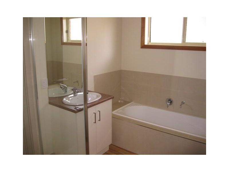 18 Brewery Road, Sailors Gully VIC 3556