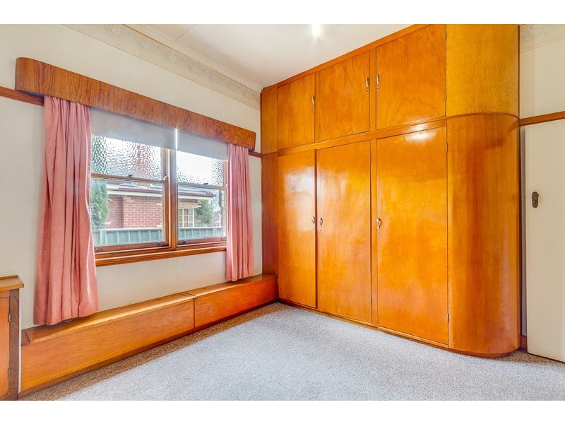 18 Ellis Street, Flora Hill VIC 3550