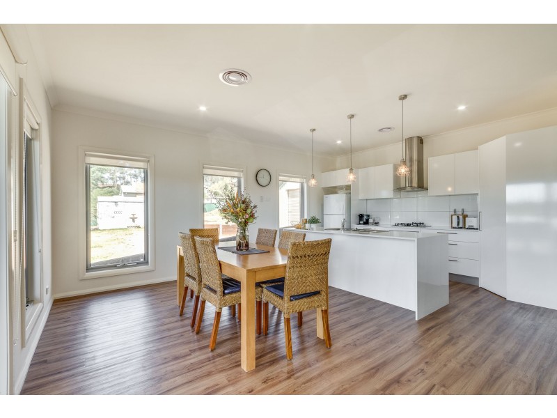 96C Mackenzie Street, Golden Square VIC 3555