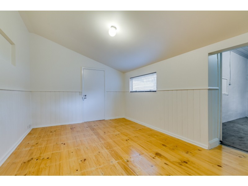 27 Barrell Street, California Gully VIC 3556