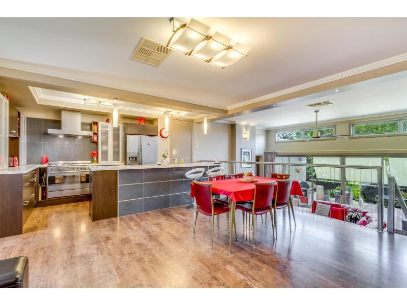 3 Pieper Terrace, Strathdale VIC 3550