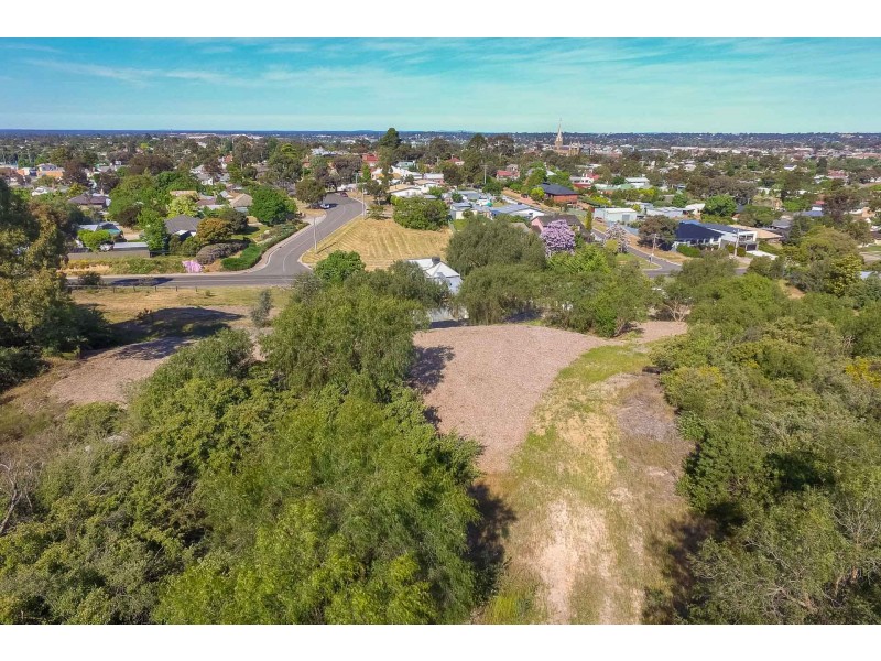 2 West Street, Golden Square VIC 3555