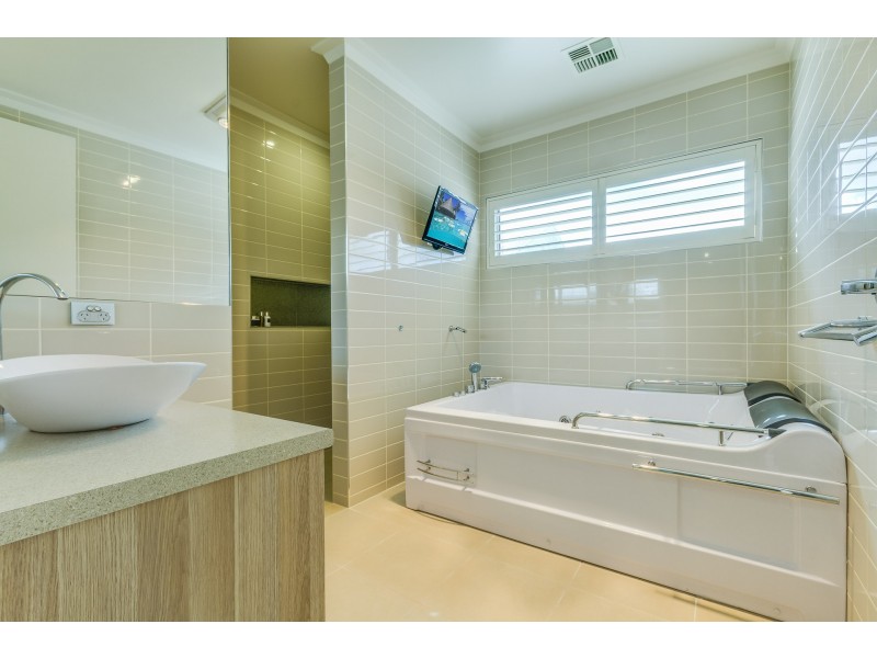 32 Lansell Street, East Bendigo VIC 3550