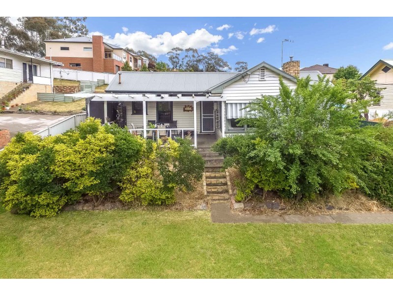 100 Mackenzie Street, Golden Square VIC 3555