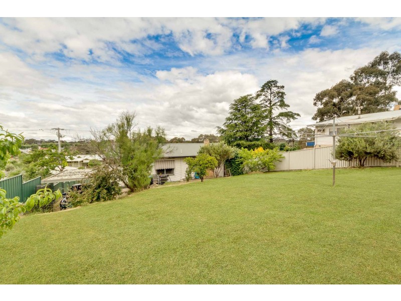 100 Mackenzie Street, Golden Square VIC 3555