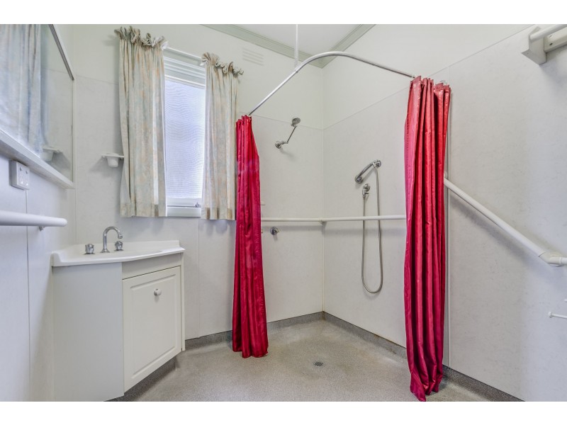 58 Sandhurst Road, California Gully VIC 3556