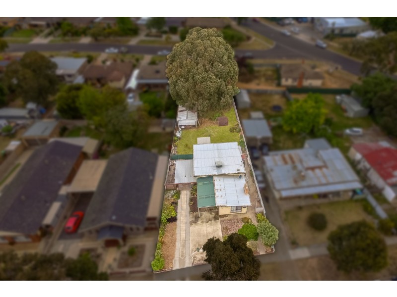 58 Sandhurst Road, California Gully VIC 3556