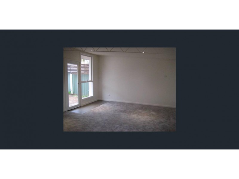 90a Somerville Street, Flora Hill VIC 3550