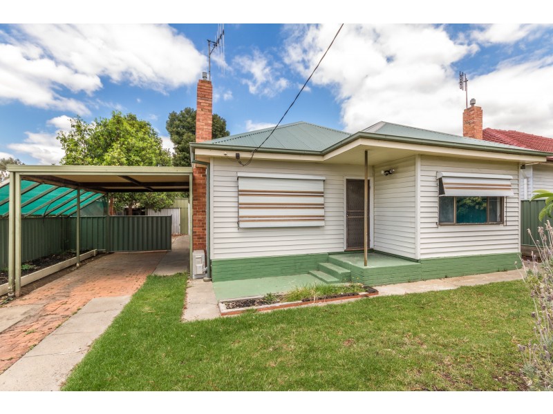 22 Koomba Street, White Hills VIC 3550