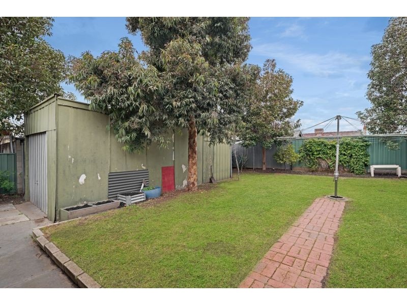 22 Koomba Street, White Hills VIC 3550