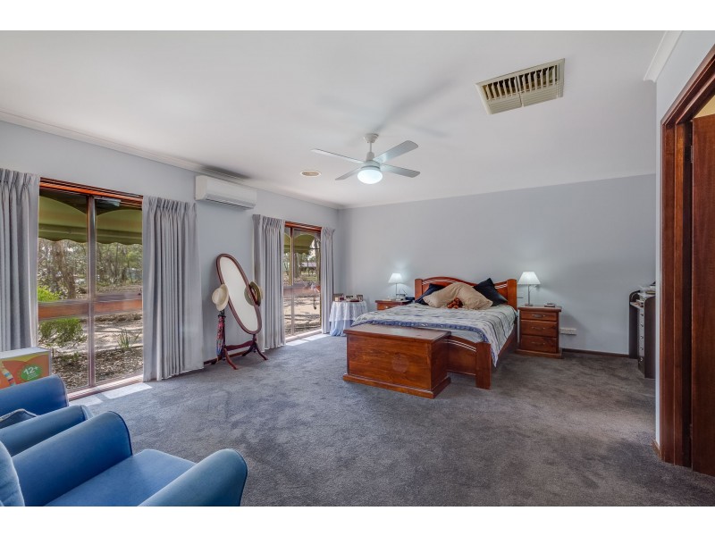 50 Junortoun Road, Junortoun VIC 3551