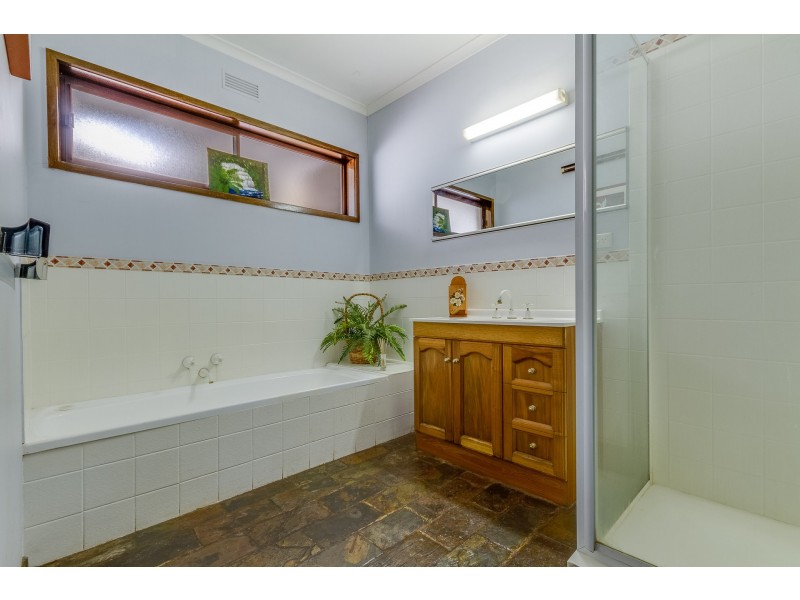 50 Junortoun Road, Junortoun VIC 3551