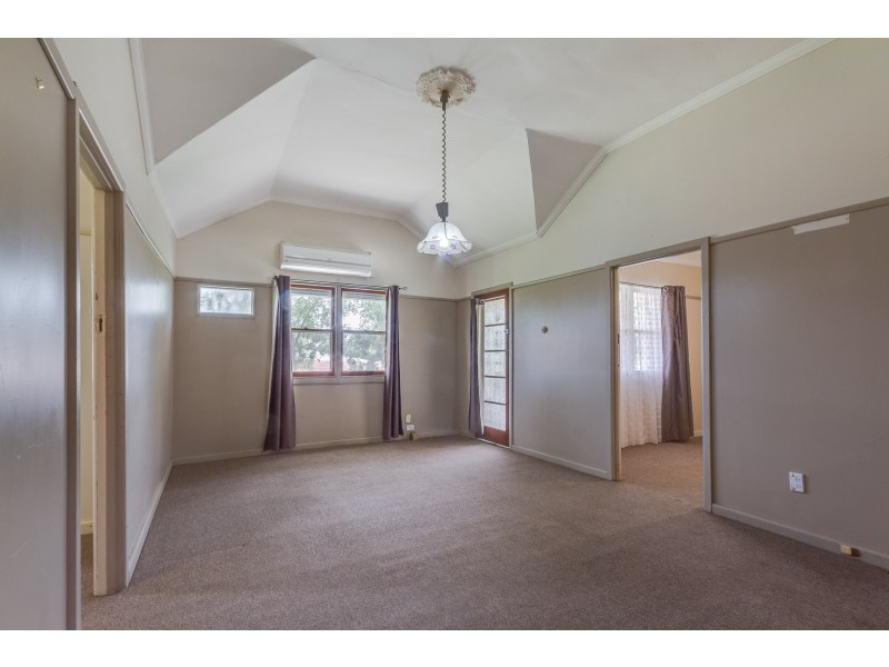 3 Simpsons Road, Eaglehawk VIC 3556