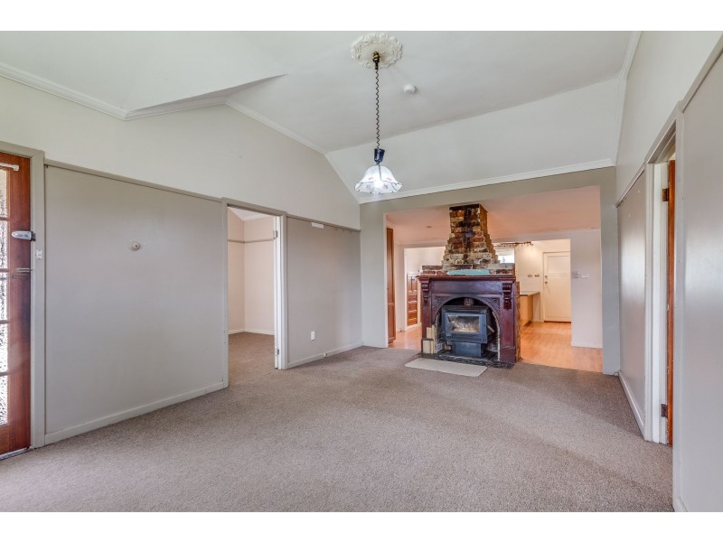 3 Simpsons Road, Eaglehawk VIC 3556