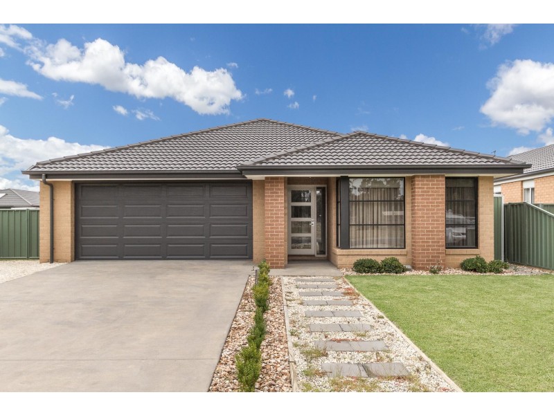 8 Gladeville Drive, Jackass Flat VIC 3556