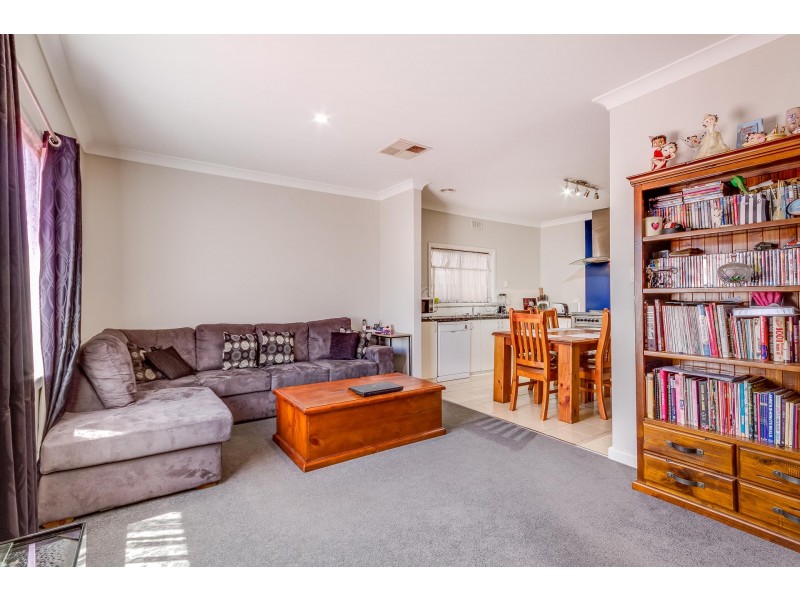 311 High Street, Kangaroo Flat VIC 3555