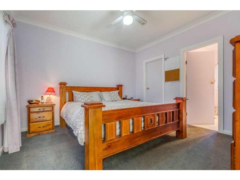 311 High Street, Kangaroo Flat VIC 3555