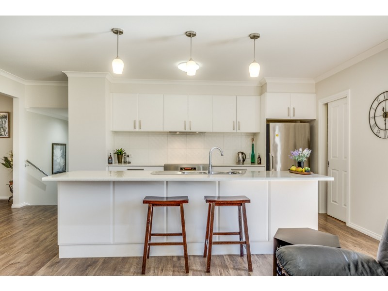 14 Inverness Drive, Junortoun VIC 3551