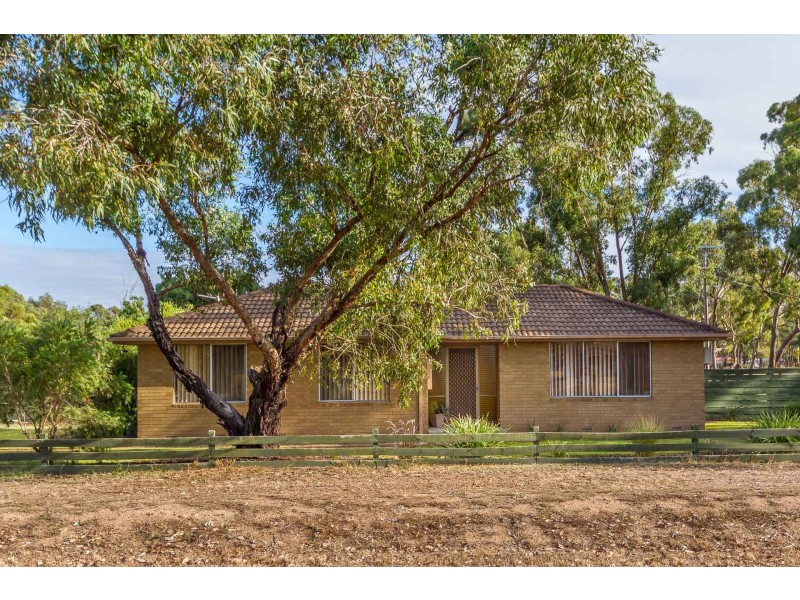 23 English’s Road, Goornong VIC 3557