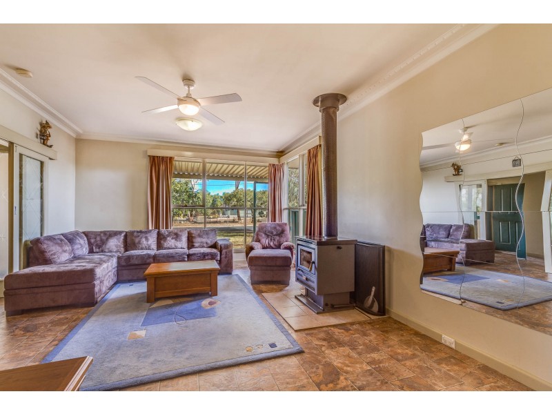 29 Grant Street, Goornong VIC 3557