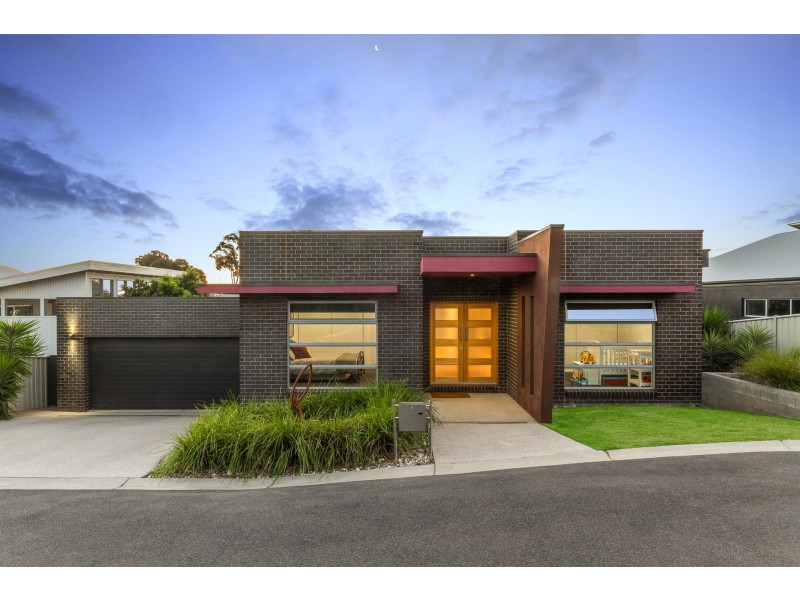 21 Kristy Drive, Spring Gully VIC 3550
