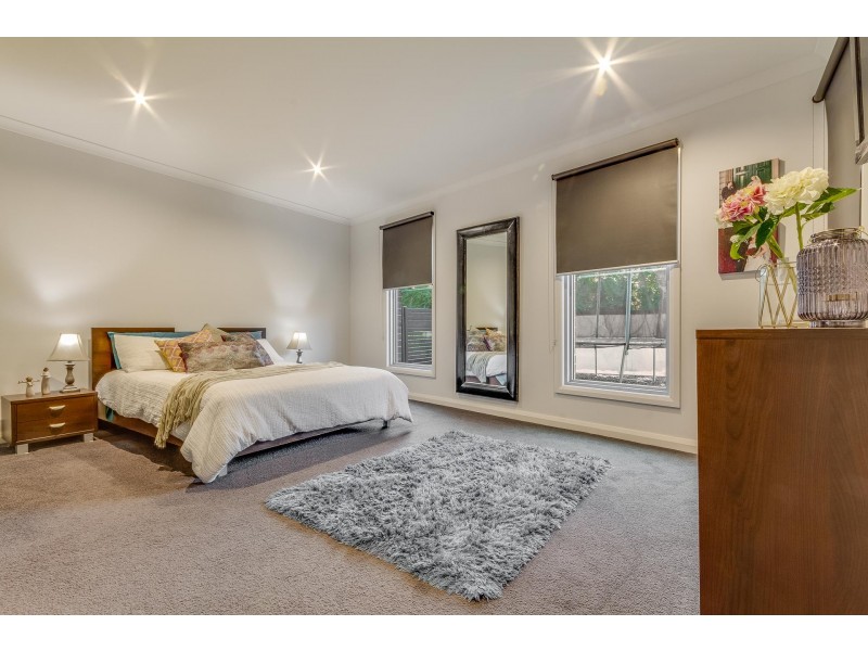 21 Kristy Drive, Spring Gully VIC 3550