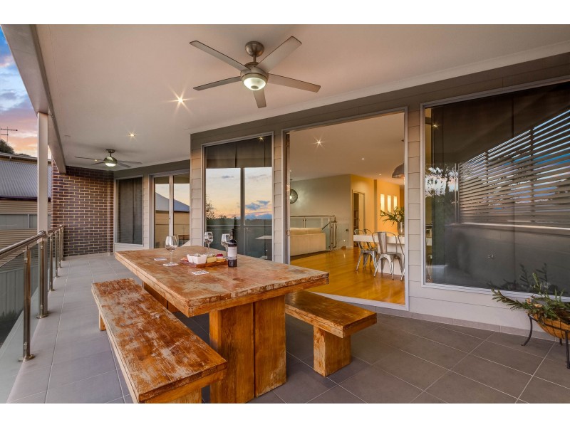 21 Kristy Drive, Spring Gully VIC 3550