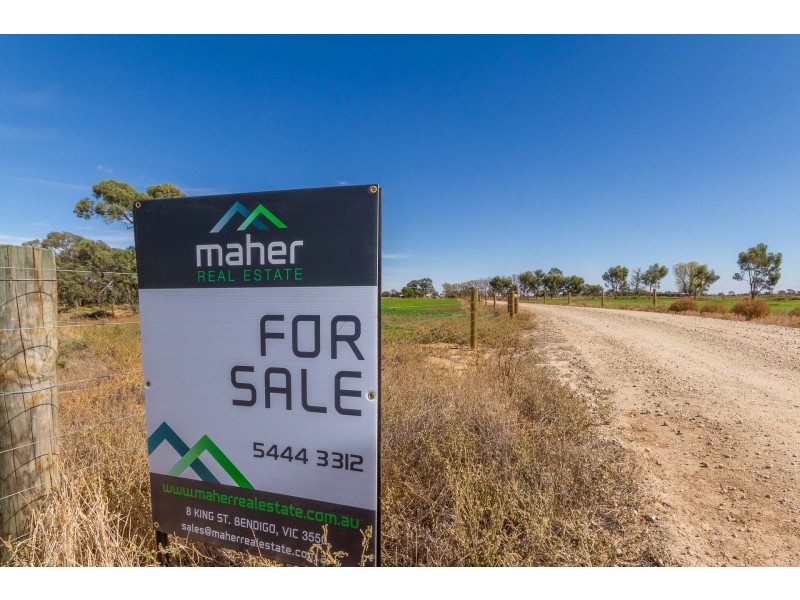 60 Thompsons Rd, Cohuna VIC 3568