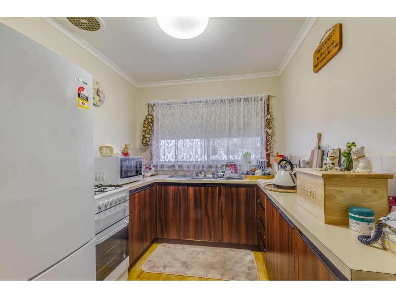 2/60-64 Strickland Road, East Bendigo VIC 3550