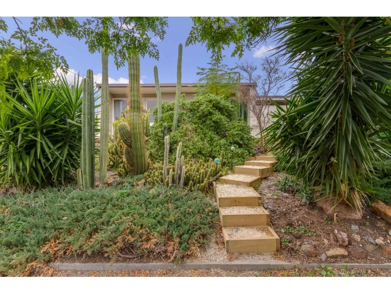 31 Dowding Street, California Gully VIC 3556