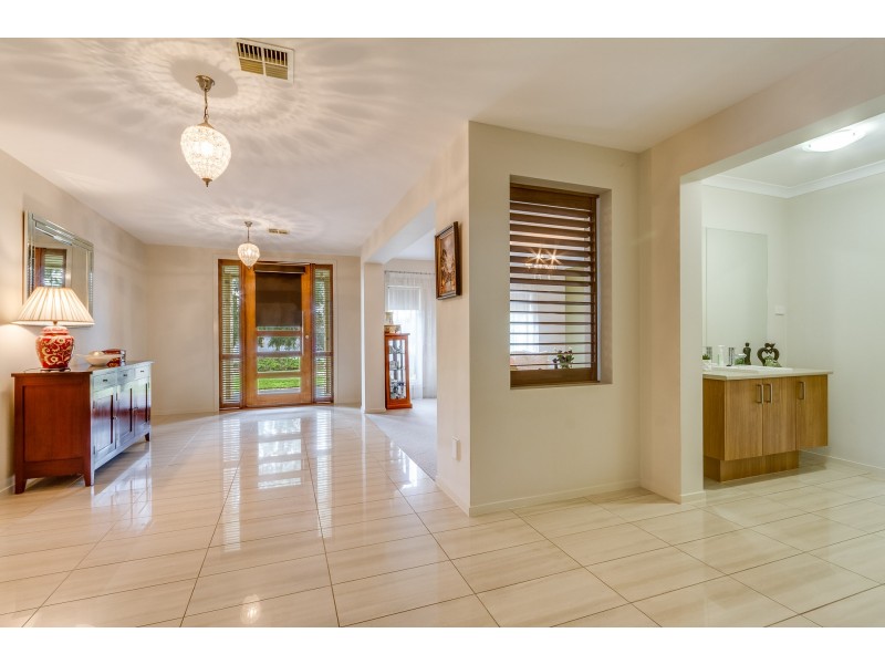 12 Arlington Court, Maiden Gully VIC 3551