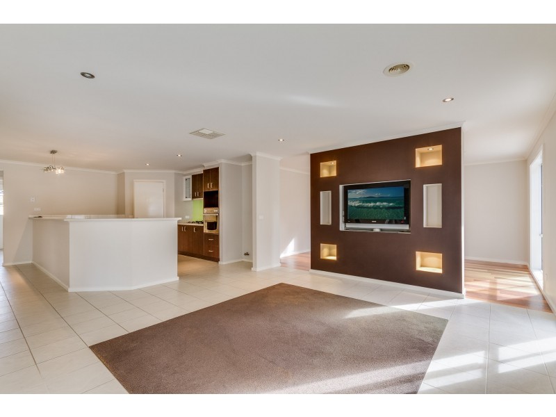 3 Young Court, Strathfieldsaye VIC 3551