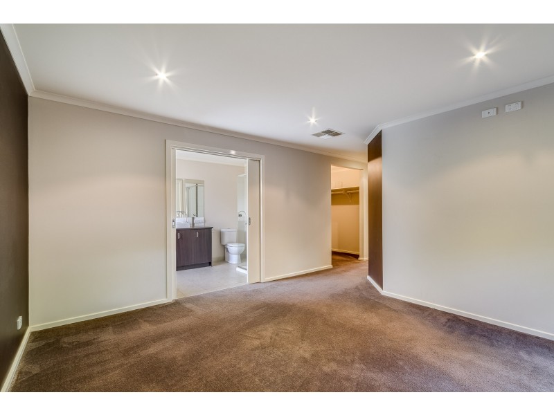 3 Young Court, Strathfieldsaye VIC 3551