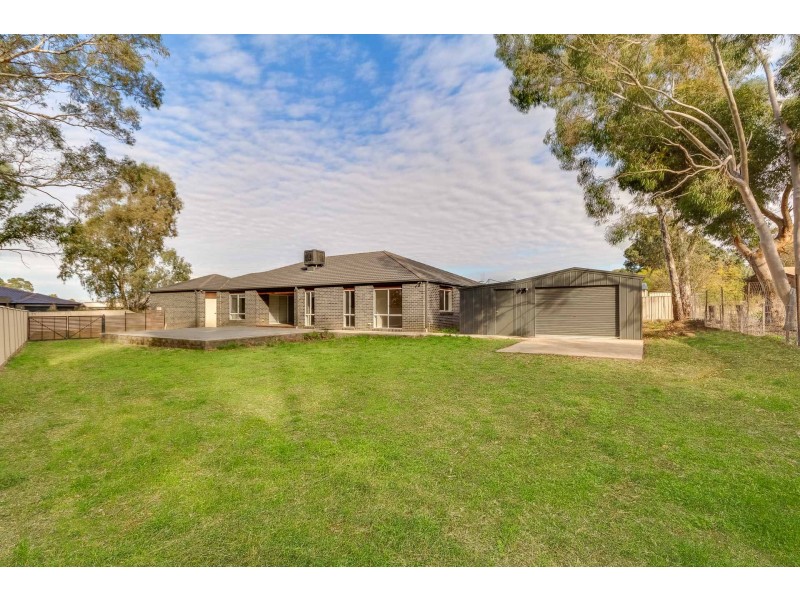 3 Young Court, Strathfieldsaye VIC 3551