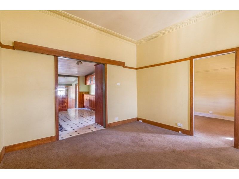 6 Barrell Street, Eaglehawk VIC 3556