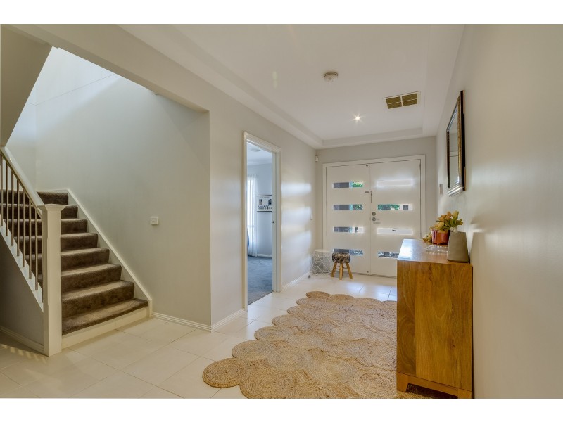 16 Marlo Court, Strathdale VIC 3550