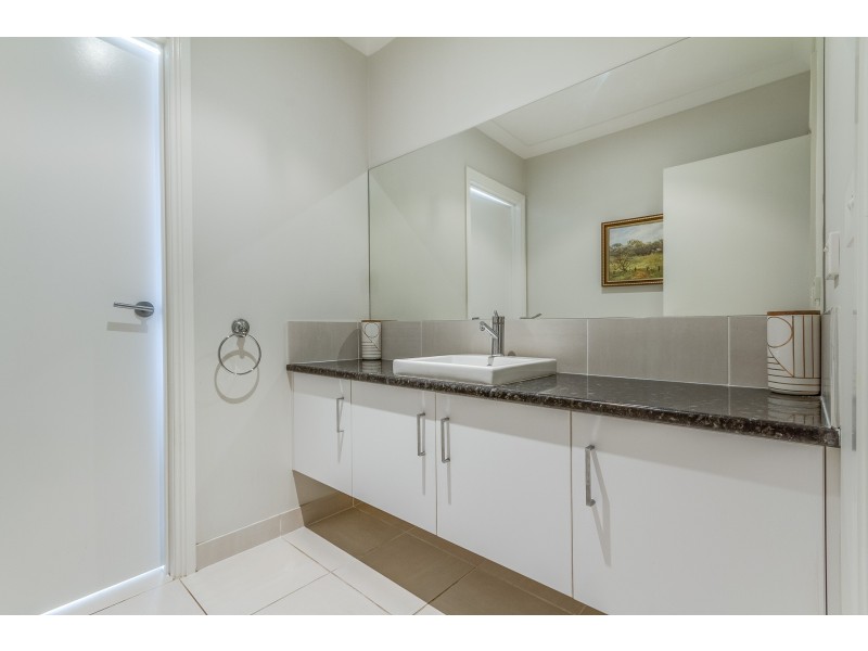 16 Marlo Court, Strathdale VIC 3550