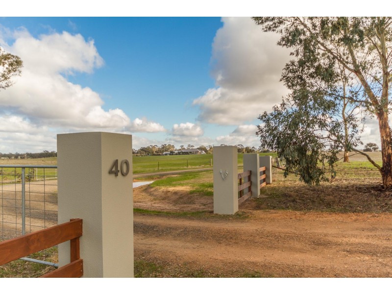 40 Gunyah Lane, Goornong VIC 3557