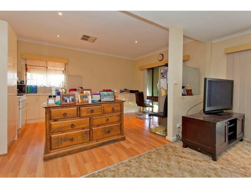 308 Dick Road, Lavington NSW 2641
