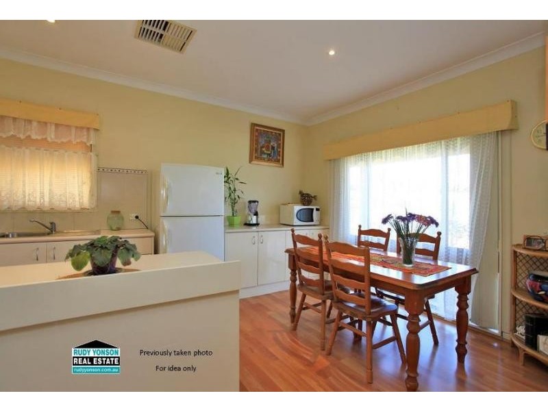 308 Dick Road, Lavington NSW 2641